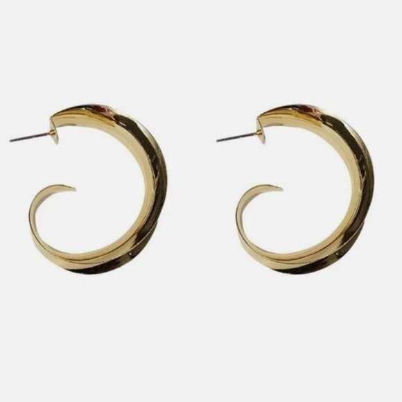 Gold C-Shaped Statement Hoop Earrings – French Chic Minimalist Design - Picture 2 of 8